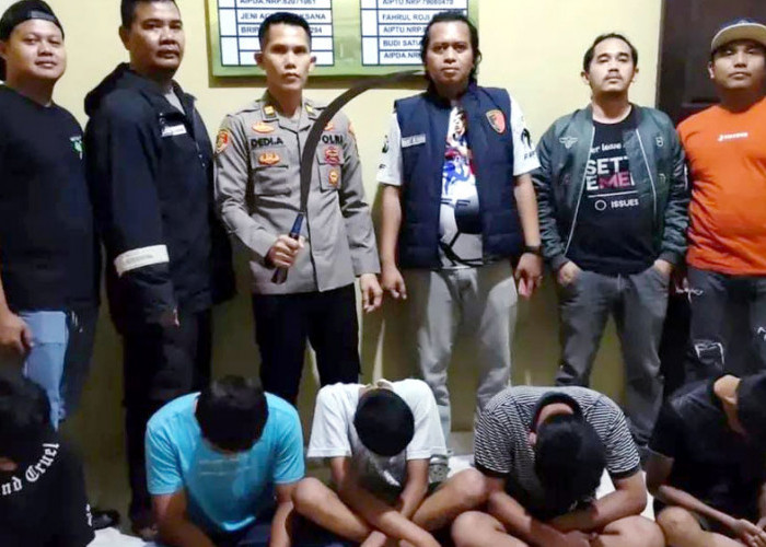 Tawuran di Lubuklinggau Didominasi Pelajar /// Polisi Temukan Celurit dan Lima Peserta Tawuran