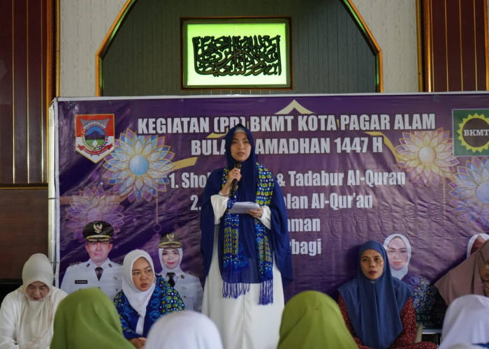 Wawako dan Ketua TP PKK Buka Kegiatan Religi BKMT 