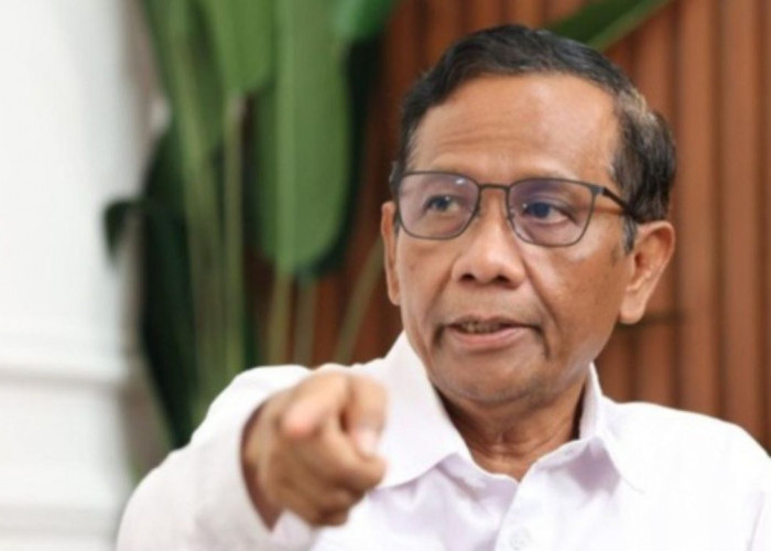MBG Disorot! Mahfud MD Kritik Keras Tata Kelola, Demokrat Usul Gaji Menteri Dipotong