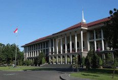 Nggak Mahal Kok, Segini Biaya Kuliah UGM Jalur Mandiri 2025, Yuk Simak Sebelum Daftar!