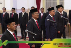 Presiden Jokowi Melantik Sejumlah Menteri, Wamen, dan Kepala Badan di Istana Kepresidenan