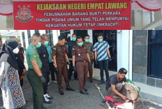 Kejari Musnahkan Barang Bukti Puluhan Perkara Pidana