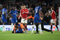 Manchester United Kembali Terpuruk