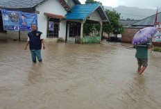 Banjir Melanda Desa-desa di Paiker