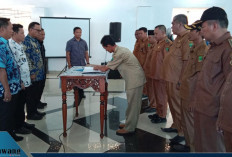 Bupati Joncik Tegaskan Kepala Desa Wajib Jujur dan Kerja Nyata, KKN Tidak Ditoleransi