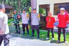 Aparat Siaga di Air Terjun Bedegung