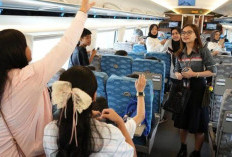 Cuma Bayar Setengah Harga! Ribuan Siswa Nikmati Kereta Cepat Whoosh, Begini Cara Daftarnya!