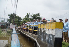 Aksi Bersih-Bersih dan Edukasi Sadar Sampah