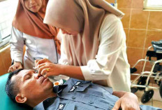 Bahas Dana Hibah, Komisioner dan Staf Bawaslu Adu Jotos