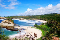 Pantai Klayar, Bumi Pacitan: Surga Pantai Eksotis di Selatan Jawa