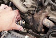 Mobil Cepat Overheat? Mungkin Karena Thermostat Dicopot!