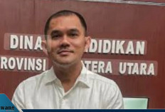 Viral! Kadisdik Sumut Alexander Sinulingga Langsung Copot Kepsek yang Larang Siswi Ujian Karena Belum Bayar SP