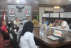 Bupati Joncik Muhammad Pimpin Rapat Monev Realisasi APBD 2025