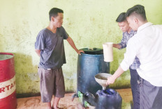 Bongkar Modus Penimbunan Solar, Hasil ‘Kencing’ Truk Tangki BBM