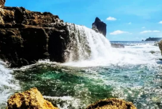 Air Terjun Asin di Pantai Lombok, Keajaiban Alam yang Menakjubkan, Tiket Terjangkau!