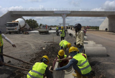 Prabowo Instruksikan Penghentian Proyek Tol Baru, Fokus pada Kekuatan APBN 2025