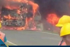 Hindari Lubang Berujung Maut! Bus ALS Tabrak Truk Tangki di Muratara, 16 Tewas Terbakar