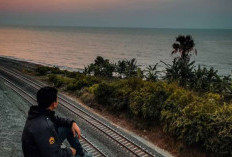 Tak Hanya Kota Industri! Ini 6 Pantai Eksotis di Semarang yang Bikin Lupa Pulang
