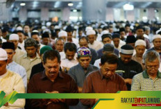 Menyelami Makna dan Keutamaan Puasa Ramadhan: 12 Dalil dalam Al-Qur'an dan Hadits
