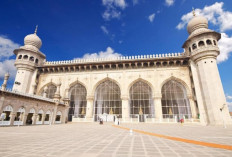 Menelusuri Jejak Islam di Tanah Hindustan: 10 Wisata Religi Islam di India yang Wajib Dikunjungi