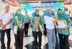 TP-PKK Pendopo Barat Dominasi Lomba Masak Serba Ikan
