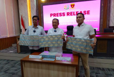 Kejari Kembali Menerima Pengembalian Uang dari Dua Terpidana