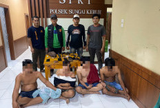 Polsek Sungai Keruh Amankan 5 Orang Kedapatan Bawa Sajam