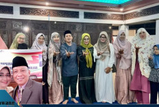 Hangatnya Ramadan! Bappeda Litbang Empat Lawang Gelar Tarawih Bersama di Rumah Dinas Bupati