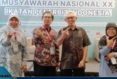 Mendikdasmen Minta Guru Beri PR Resensi Buku, Pakar: Latih Analisis dan Nalar Siswa