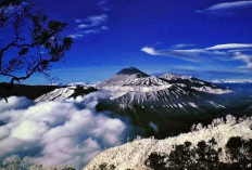 Misteri Gunung Jaya Wijaya, Puncak Langit yang Menyimpan Rahasia