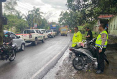 Tiga Truk Batu Bara Rusak Picu Antrian Kendaraan Panjang