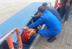 Ambulance Apung Selamatkan Dua Bocah