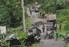 AWAS! Jalan Lahat-Pagaralam Terancam Putus, Pengendara Diminta Waspada!