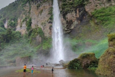 Terungkap! Curug Tersembunyi di Cianjur Ini Punya Keindahan Mirip Negeri Dongeng