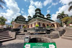 5 Rekomendasi Wisata Religi di Maninjau yang Wajib Dikunjungi