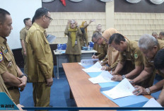 Bupati Joncik Muhammad Tegaskan Integritas: Pimpin Penandatanganan Pakta Integritas 2025 di Empat Lawang