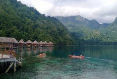 Pantai Ora, Surga Tersembunyi di Maluku yang Wajib Masuk Wishlist Liburan