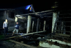 Rumah Panggung Warga Embacang Lama Hangus Dilalap Api