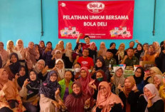 Pelatihan Kue Tradisional: Upaya UMKM Cipayung Tingkatkan Kreativitas dan Ekonomi Keluarga