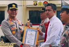 Kapolres Empat Lawang Beri Penghargaan untuk Personel Berprestasi