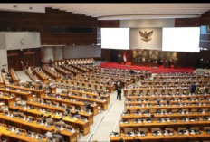 DPR Usulkan Gaji PPPK Dialihkan ke APBN, Beban Daerah Dinilai Terlalu Berat