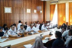 Wawako Pimpin Rapat Lanjutan Bahas Perda Pajak Daerah