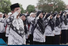 Tegaskan Transparansi PPPK, DPR Minta Guru Honorer Lama Tak Tersingkir Diam-diam: Pengabdian Harus Jadi Priori