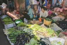 Pasca Lebaran, Pedagang Sayuran di Pasar Lematang Raup Untung