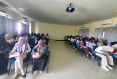 150 Ribu Guru Akan Terima Beasiswa S1, Kemendikdasmen Siapkan Bantuan Rp3 Juta per Semester