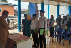 Plt Camat Merapi Barat Lantik Dua Anggota BPD Baru