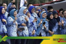 Asyik..! Pemerintah Siapkan Bantuan Uang Tunai untuk Guru Honorer Belum Tersertifikasi