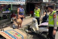 Sat Binmas Polres Empat Lawang Melakukan Binluh dan Edukasi di Pasar Tebing Tinggi Jelang Hari Raya Idul Fitri