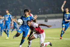 Achmad Jufriyanto Menjadi Pemain Merangkap Asisten Pelatih di Persib Bandung untuk Liga 1 Indonesia 2024/25