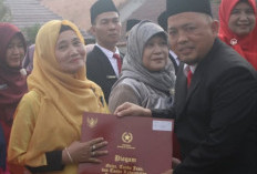 69 ASN Kemenag Muba Terima Satyalancana Karya Satya